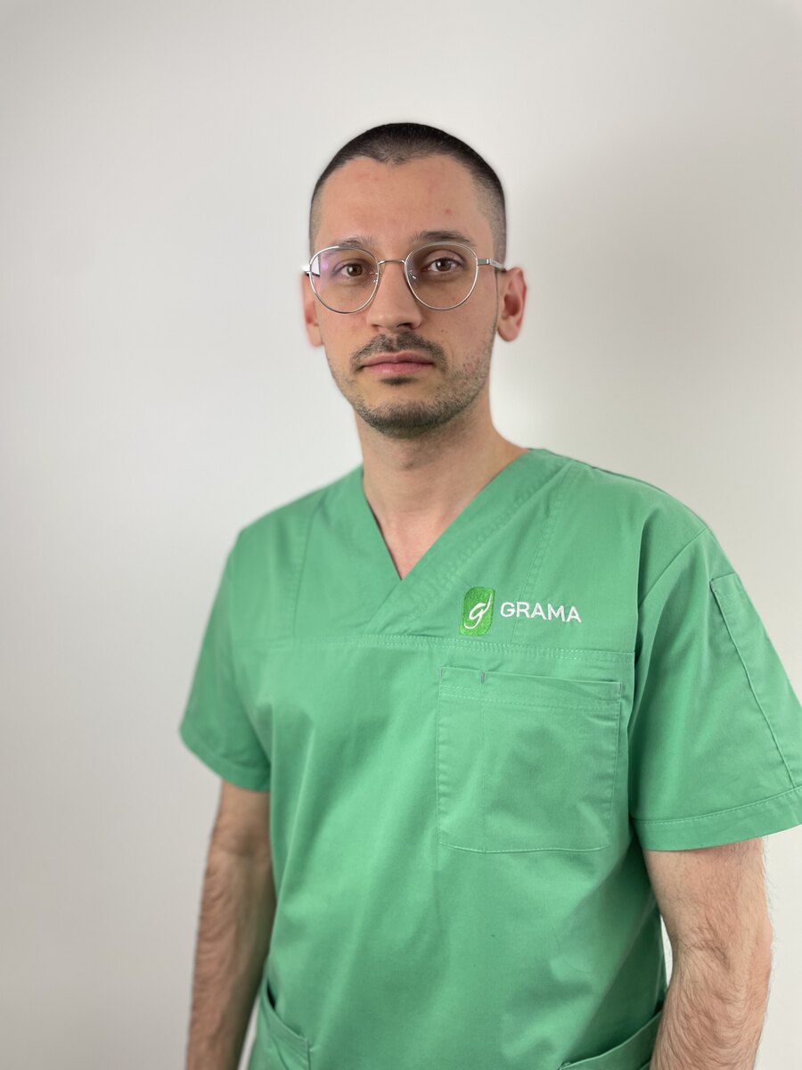 Dr. Claudiu Hossu