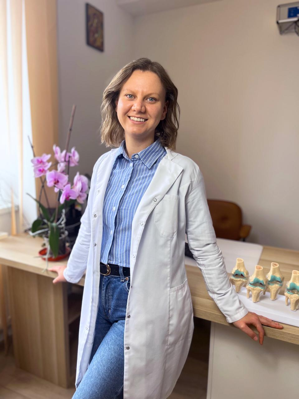 Dr. Anita Dobeș