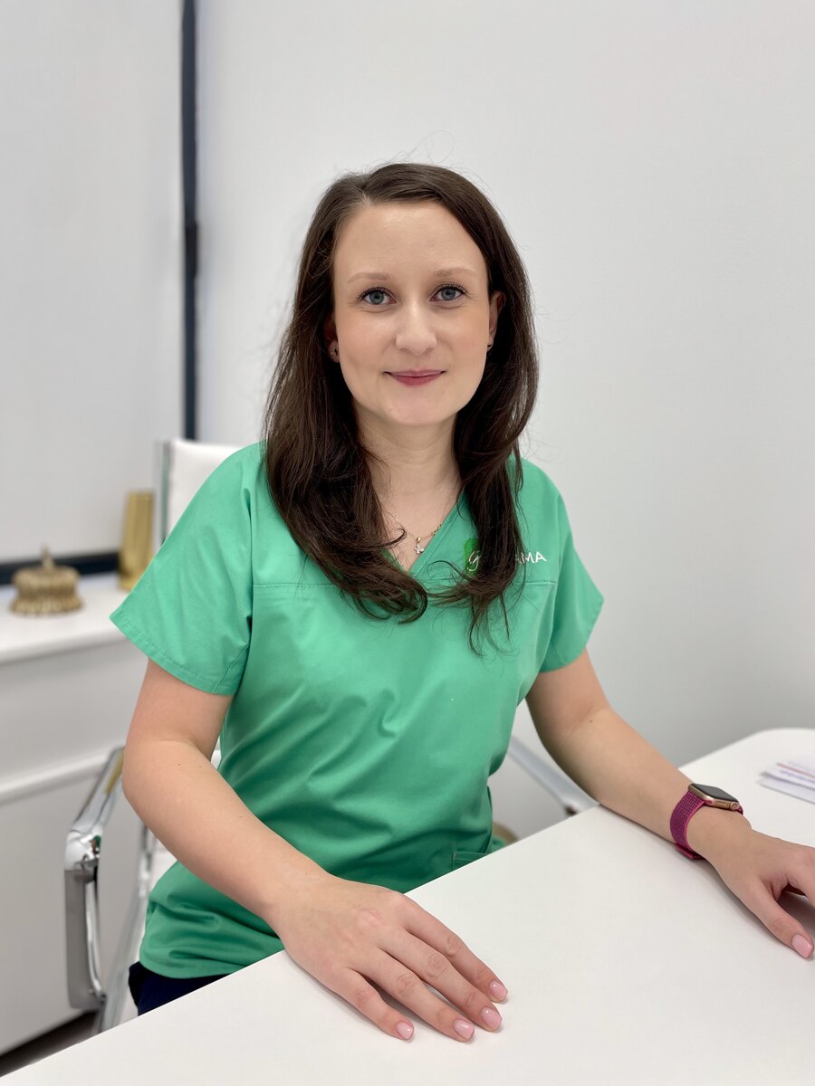 Dr. Roxana Hodaș